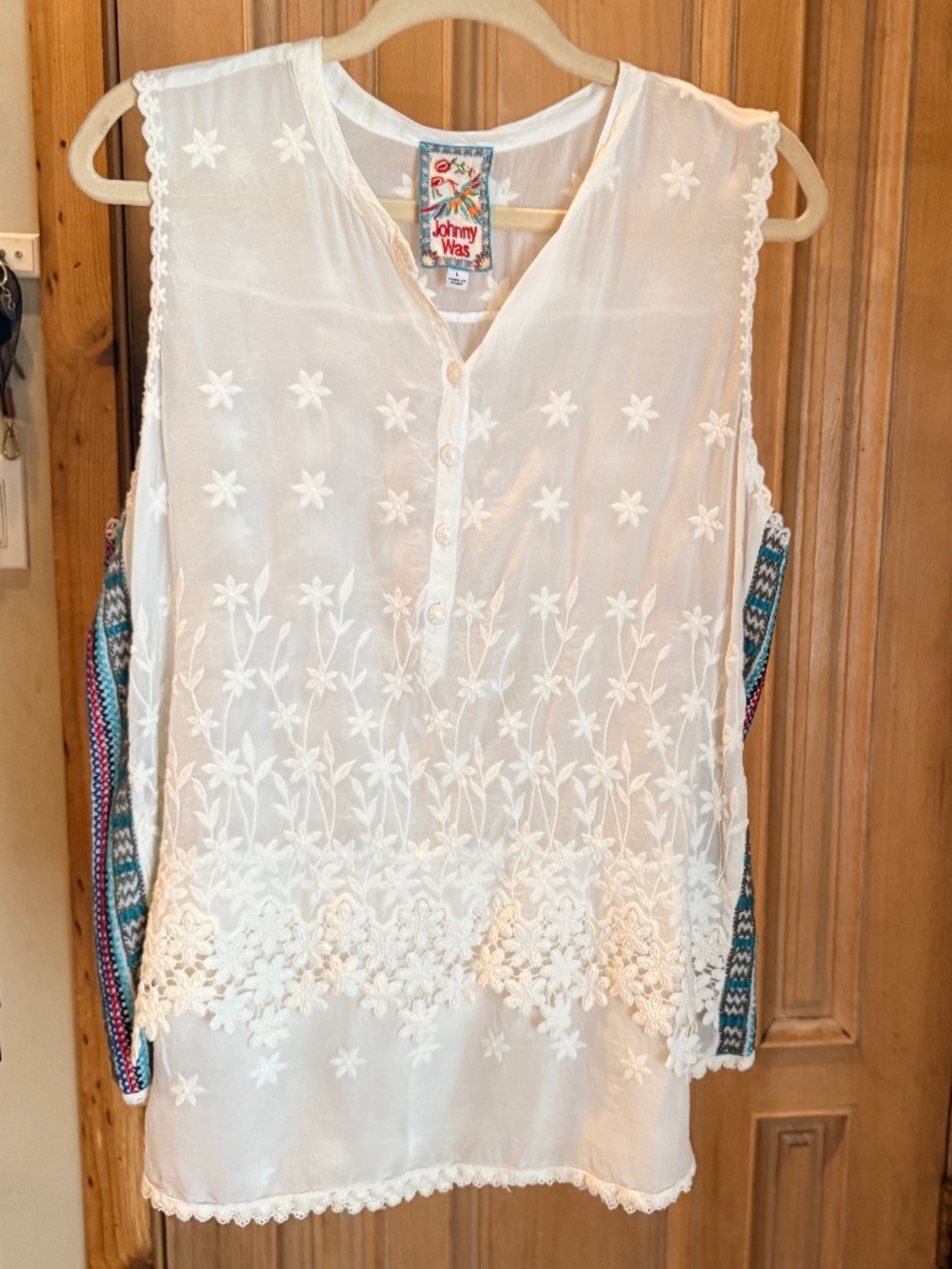 JOHNNY WAS WHITE EMBROIDERED SLEEVELESS BOHO TUNIC BLOUSE - SIZE L